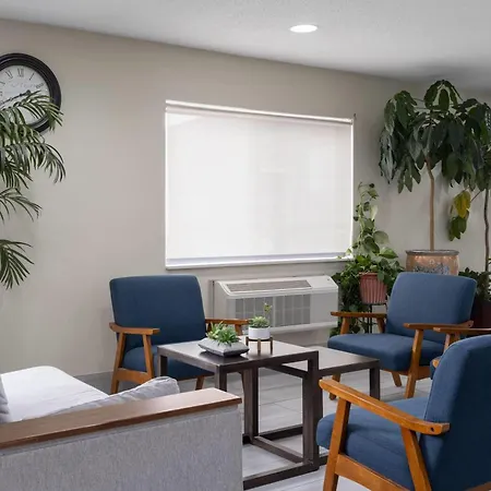 Travelodge By Wyndham Fargo