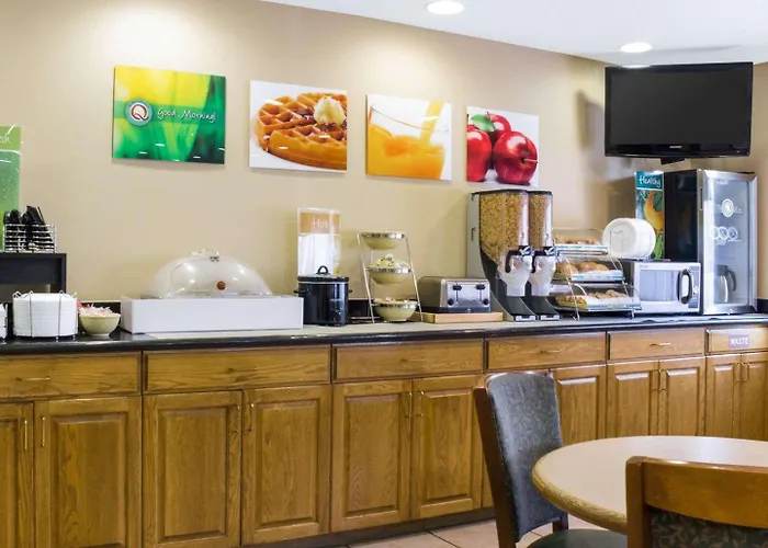 Travelodge By Wyndham Hotel Fargo