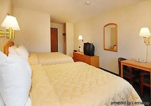 Travelodge By Wyndham Hotel Fargo