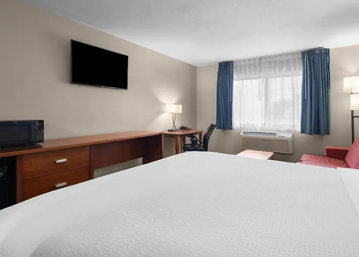Travelodge By Wyndham Fargo