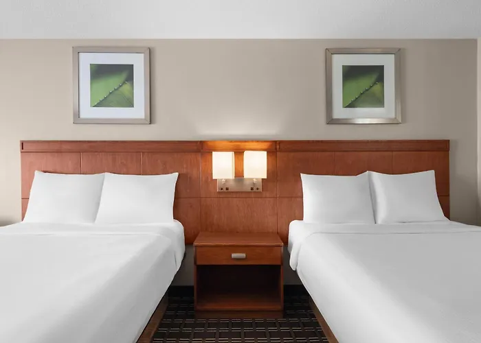 Travelodge By Wyndham 2*
