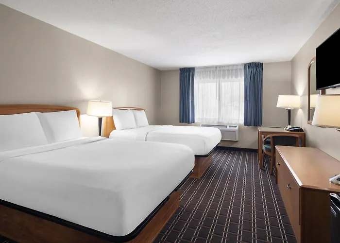 Travelodge By Wyndham Fargo
