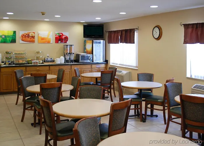 Hotel Travelodge By Wyndham Fargo