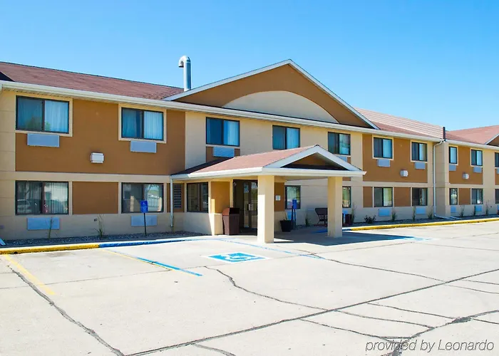 Travelodge By Wyndham Hotel Fargo
