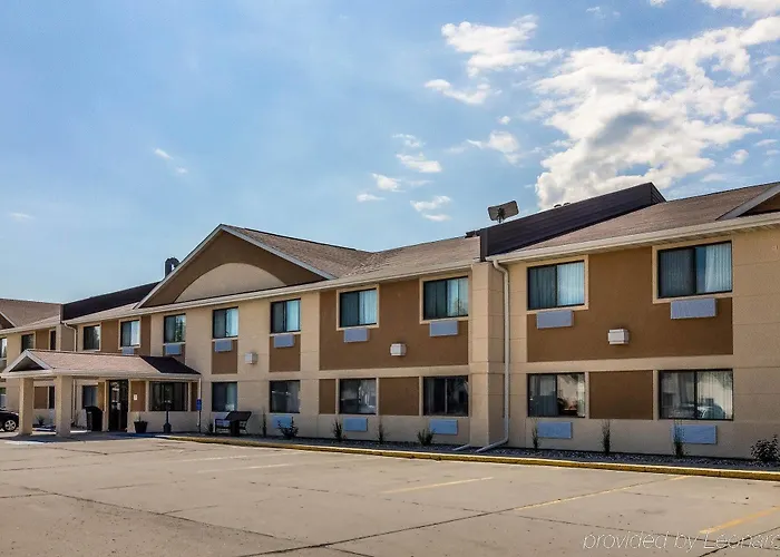 Travelodge By Wyndham Fargo